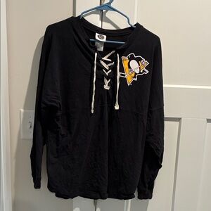 Vintage NHL Penguins Black Lace-Up Hockey Thick Long Sleeve